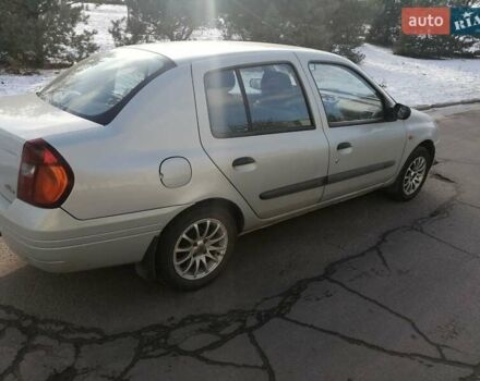 Серый Рено Клио, объемом двигателя 1.4 л и пробегом 272 тыс. км за 3000 $, фото 2 на Automoto.ua