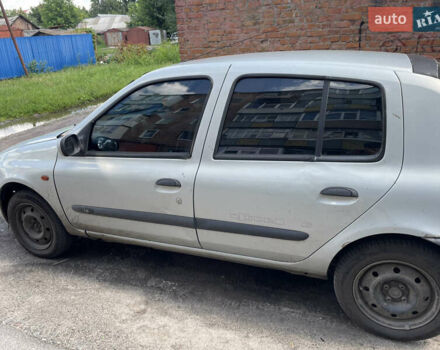 Сірий Рено Кліо, об'ємом двигуна 1.2 л та пробігом 304 тис. км за 2700 $, фото 2 на Automoto.ua