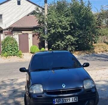 Серый Рено Клио, объемом двигателя 1.39 л и пробегом 112 тыс. км за 3400 $, фото 2 на Automoto.ua