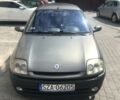 Сірий Рено Кліо, об'ємом двигуна 2 л та пробігом 303 тис. км за 1800 $, фото 1 на Automoto.ua
