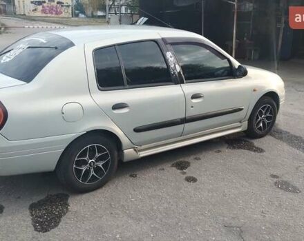 Серый Рено Клио, объемом двигателя 1.4 л и пробегом 328 тыс. км за 3000 $, фото 4 на Automoto.ua