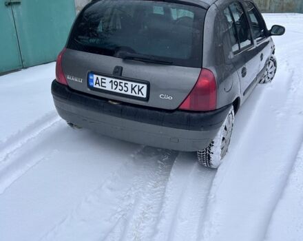 Сірий Рено Кліо, об'ємом двигуна 1.6 л та пробігом 200 тис. км за 3450 $, фото 7 на Automoto.ua