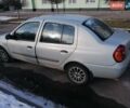 Серый Рено Клио, объемом двигателя 1.4 л и пробегом 272 тыс. км за 3000 $, фото 1 на Automoto.ua
