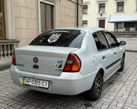 Серый Рено Клио, объемом двигателя 1.4 л и пробегом 320 тыс. км за 2750 $, фото 3 на Automoto.ua