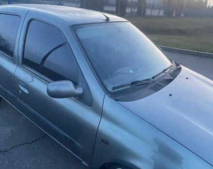 Серый Рено Клио, объемом двигателя 1.39 л и пробегом 420 тыс. км за 2500 $, фото 12 на Automoto.ua