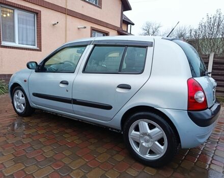 Серый Рено Клио, объемом двигателя 1.4 л и пробегом 216 тыс. км за 2999 $, фото 3 на Automoto.ua