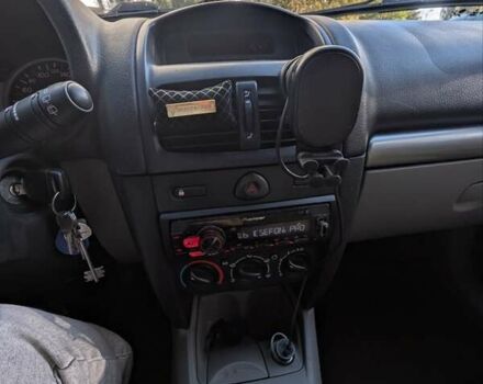 Серый Рено Клио, объемом двигателя 1.15 л и пробегом 270 тыс. км за 2850 $, фото 24 на Automoto.ua