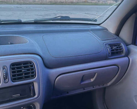 Серый Рено Клио, объемом двигателя 1.39 л и пробегом 420 тыс. км за 2500 $, фото 36 на Automoto.ua