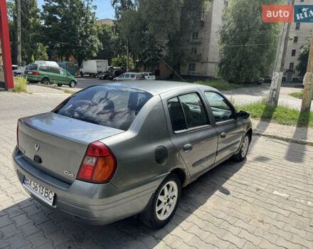 Серый Рено Клио, объемом двигателя 1.39 л и пробегом 390 тыс. км за 1300 $, фото 4 на Automoto.ua
