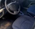 Серый Рено Клио, объемом двигателя 1.4 л и пробегом 158 тыс. км за 3500 $, фото 9 на Automoto.ua