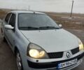 Серый Рено Клио, объемом двигателя 1.3 л и пробегом 230 тыс. км за 3300 $, фото 2 на Automoto.ua