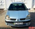 Сірий Рено Кліо, об'ємом двигуна 1.4 л та пробігом 250 тис. км за 3500 $, фото 3 на Automoto.ua