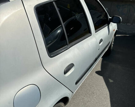 Сірий Рено Кліо, об'ємом двигуна 1.5 л та пробігом 230 тис. км за 2500 $, фото 9 на Automoto.ua