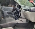 Сірий Рено Кліо, об'ємом двигуна 1.39 л та пробігом 480 тис. км за 3420 $, фото 30 на Automoto.ua