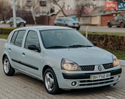 Серый Рено Клио, объемом двигателя 1.4 л и пробегом 150 тыс. км за 2550 $, фото 5 на Automoto.ua