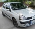 Сірий Рено Кліо, об'ємом двигуна 1.5 л та пробігом 270 тис. км за 3200 $, фото 2 на Automoto.ua