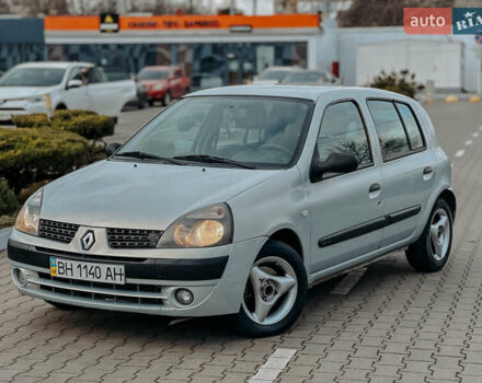 Серый Рено Клио, объемом двигателя 1.4 л и пробегом 150 тыс. км за 2550 $, фото 1 на Automoto.ua