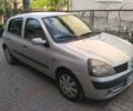 Сірий Рено Кліо, об'ємом двигуна 1.5 л та пробігом 247 тис. км за 3300 $, фото 1 на Automoto.ua