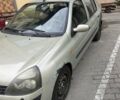 Серый Рено Клио, объемом двигателя 1.4 л и пробегом 240 тыс. км за 2100 $, фото 5 на Automoto.ua