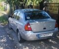 Серый Рено Клио, объемом двигателя 1.4 л и пробегом 250 тыс. км за 2250 $, фото 2 на Automoto.ua