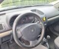 Серый Рено Клио, объемом двигателя 1.4 л и пробегом 216 тыс. км за 3300 $, фото 15 на Automoto.ua
