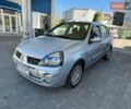 Сірий Рено Кліо, об'ємом двигуна 1.4 л та пробігом 249 тис. км за 1999 $, фото 1 на Automoto.ua