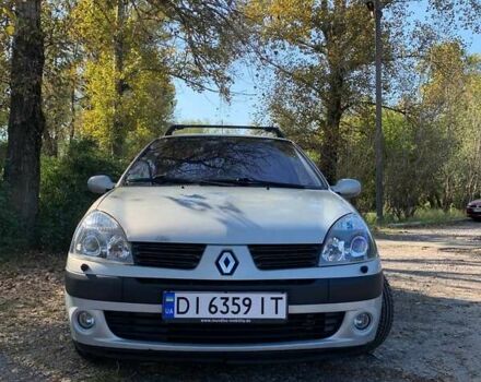 Рено Клио 2004 в Киеве на Automoto.ua Серый Рено Клио, объемом двигателя 1.6 л и пробегом 220 тыс. км за 5700 $, фото 1 на Automoto.ua