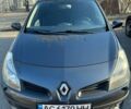 Сірий Рено Кліо, об'ємом двигуна 1.6 л та пробігом 260 тис. км за 4000 $, фото 1 на Automoto.ua