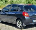 Серый Рено Клио, объемом двигателя 1.5 л и пробегом 250 тыс. км за 3750 $, фото 2 на Automoto.ua