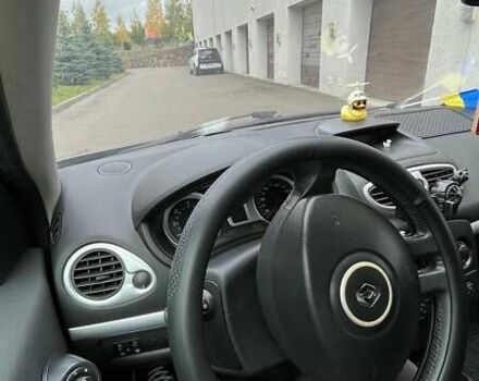 Сірий Рено Кліо, об'ємом двигуна 1.46 л та пробігом 300 тис. км за 3999 $, фото 9 на Automoto.ua