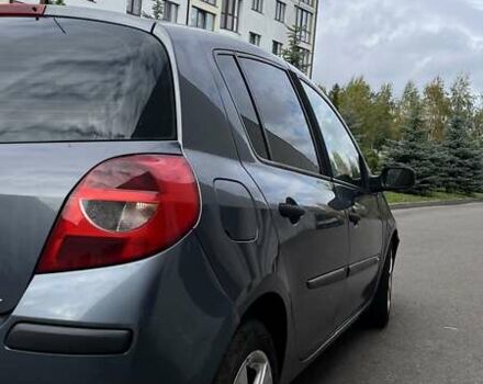 Сірий Рено Кліо, об'ємом двигуна 1.46 л та пробігом 300 тис. км за 3999 $, фото 10 на Automoto.ua