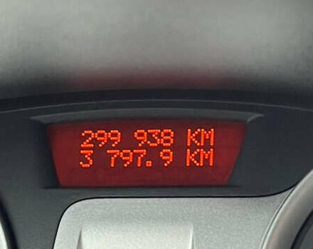 Рено Клио 2005 в Ровно на Automoto.ua Серый Рено Клио, объемом двигателя 1.5 л и пробегом 299 тыс. км за 4200 $, фото 13 на Automoto.ua