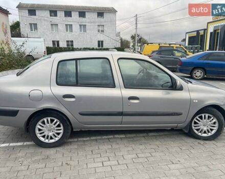 Сірий Рено Кліо, об'ємом двигуна 1.39 л та пробігом 150 тис. км за 3150 $, фото 1 на Automoto.ua