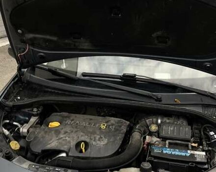 Сірий Рено Кліо, об'ємом двигуна 1.46 л та пробігом 300 тис. км за 3999 $, фото 11 на Automoto.ua