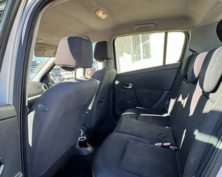 Серый Рено Клио, объемом двигателя 1.5 л и пробегом 198 тыс. км за 3300 $, фото 8 на Automoto.ua