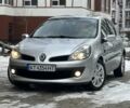 Серый Рено Клио, объемом двигателя 1.6 л и пробегом 163 тыс. км за 5650 $, фото 1 на Automoto.ua