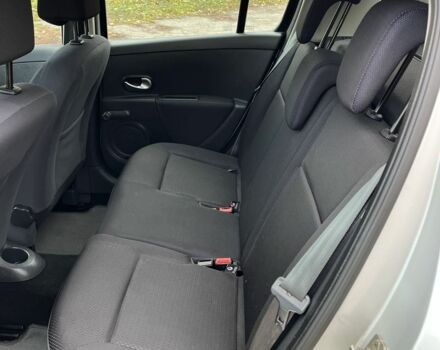 Сірий Рено Кліо, об'ємом двигуна 1.6 л та пробігом 143 тис. км за 5099 $, фото 10 на Automoto.ua