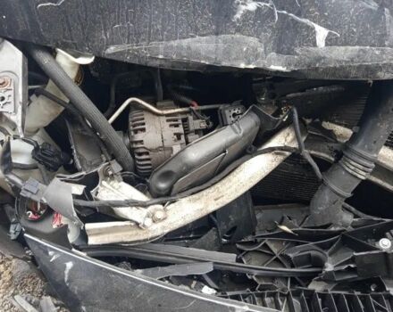 Серый Рено Клио, объемом двигателя 1.6 л и пробегом 267 тыс. км за 1800 $, фото 5 на Automoto.ua