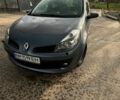 Сірий Рено Кліо, об'ємом двигуна 1.39 л та пробігом 211 тис. км за 4600 $, фото 1 на Automoto.ua