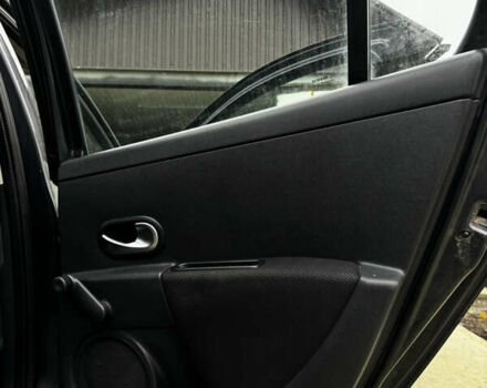 Серый Рено Клио, объемом двигателя 1.6 л и пробегом 179 тыс. км за 4300 $, фото 10 на Automoto.ua