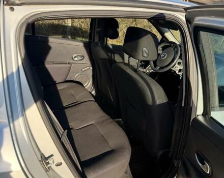 Серый Рено Клио, объемом двигателя 1.6 л и пробегом 163 тыс. км за 5000 $, фото 18 на Automoto.ua