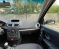 Серый Рено Клио, объемом двигателя 1.6 л и пробегом 140 тыс. км за 5499 $, фото 5 на Automoto.ua