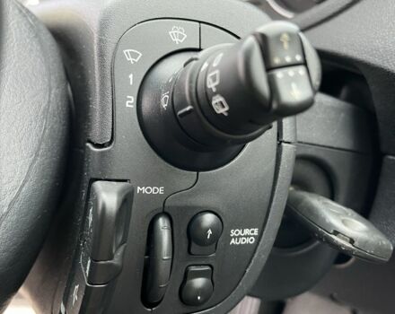 Серый Рено Клио, объемом двигателя 1.6 л и пробегом 143 тыс. км за 5150 $, фото 9 на Automoto.ua