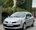 Сірий Рено Кліо, об'ємом двигуна 1.6 л та пробігом 229 тис. км за 4900 $, фото 1 на Automoto.ua