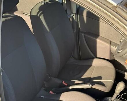 Серый Рено Клио, объемом двигателя 1.6 л и пробегом 163 тыс. км за 5000 $, фото 23 на Automoto.ua