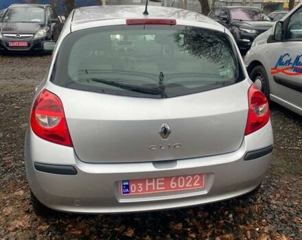 Серый Рено Клио, объемом двигателя 1.6 л и пробегом 180 тыс. км за 6200 $, фото 8 на Automoto.ua