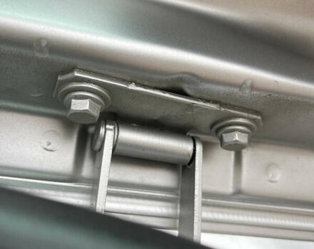 Серый Рено Клио, объемом двигателя 1.6 л и пробегом 140 тыс. км за 5450 $, фото 42 на Automoto.ua