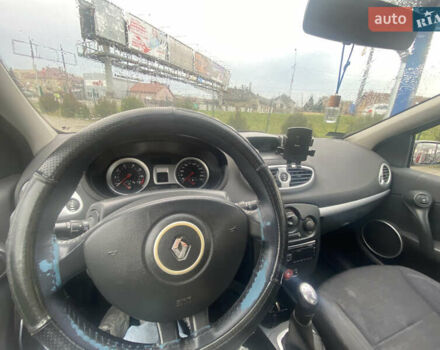 Серый Рено Клио, объемом двигателя 1.15 л и пробегом 244 тыс. км за 3400 $, фото 10 на Automoto.ua