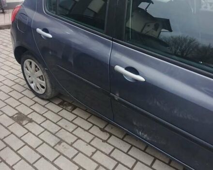 Серый Рено Клио, объемом двигателя 1.5 л и пробегом 255 тыс. км за 4100 $, фото 6 на Automoto.ua