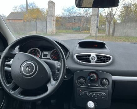 Сірий Рено Кліо, об'ємом двигуна 1.6 л та пробігом 143 тис. км за 5099 $, фото 13 на Automoto.ua